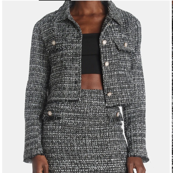 En Saison- Noelle Tweed Cropped Jacket, size Small - Picture 2 of 6